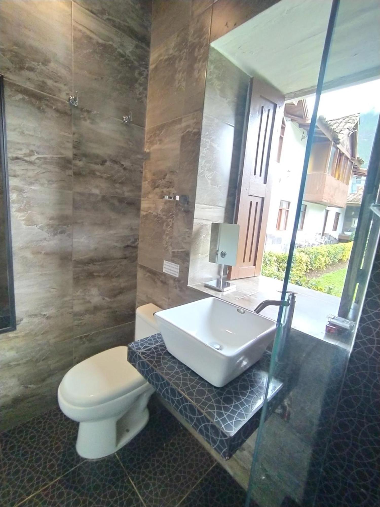 Rhouse Calca Hotel Exterior photo